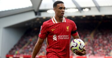 Trent Alexander-Arnold Urged to Sign New Contract Following Liverpool’s Triumph Over Real Madrid