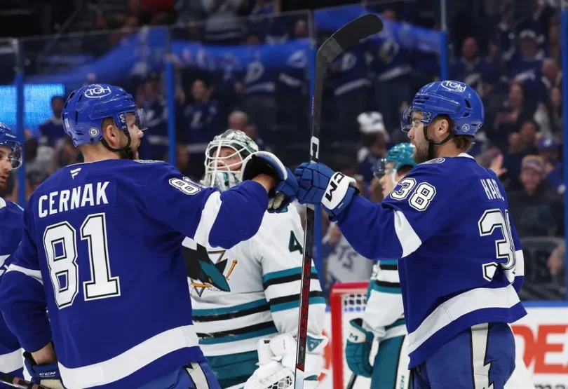 Five-Goal First Period Powers Lightning to Dominant Win Over Sharks