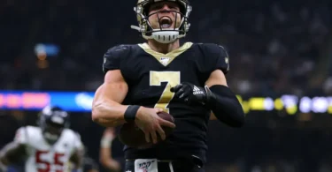 Saints TE Taysom Hill Feared to Have Suffered Season-Ending Knee Injury